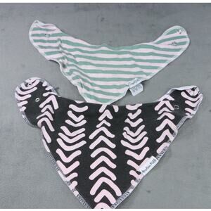 Copper Pearl & American KIDdo Baby Bandana Bibs Lot of 2 Pink Green Black Snap